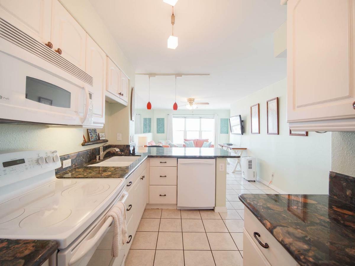 Relaxing Condo, Great Location, 3 Minute Walk To The Beach Condo جنوب جزيرة بادري المظهر الخارجي الصورة